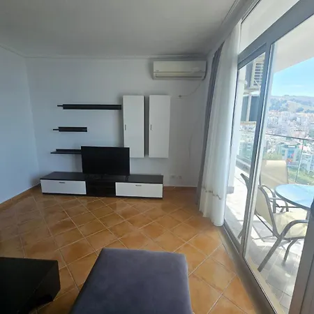 Lägenhet Spacious Sea View