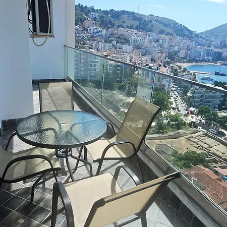 Spacious Sea View Lägenhet Sarandë