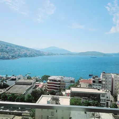 Spacious Sea View Apartament Saranda